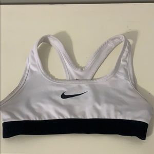 nike sports bra